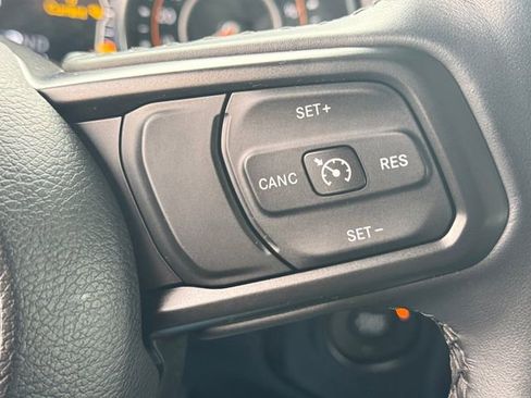 Certified 2022 Jeep Wrangler Unlimited Sport image 23