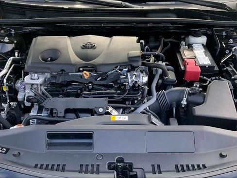 Used 2024 Toyota Camry LE image 29