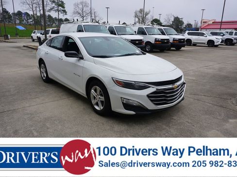 Used 2019 Chevrolet Malibu LS image 1