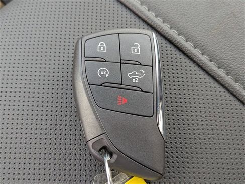 New 2026 GMC Sierra 1500 SLT image 33