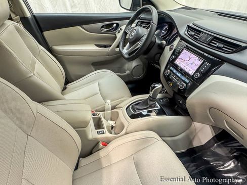Used 2020 Nissan Rogue Sport SL image 24