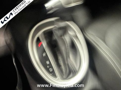 Used 2018 Kia Soul + FWD image 12