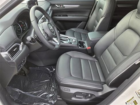 New 2025 MAZDA CX-5 AWD 2.5 S w/ Premium Plus Pkg image 6