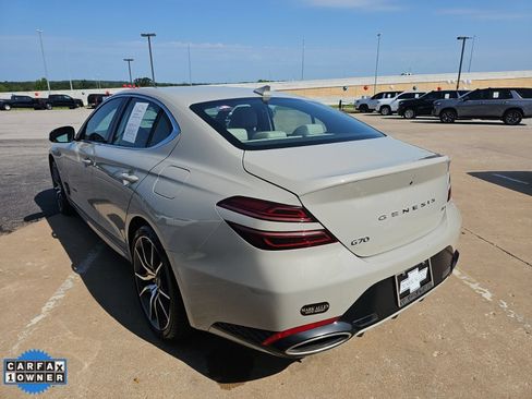 Used 2025 Genesis G70 2.5T AWD/4WD image 6
