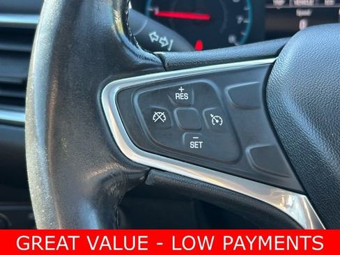 Used 2018 Chevrolet Equinox LT image 17