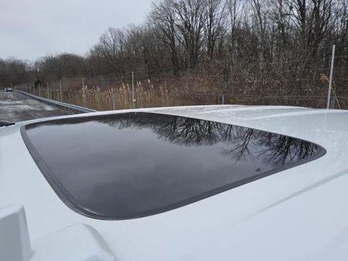 Used 2024 GMC Sierra 2500 Denali Ultimate w/ Max Trailering Package image 9