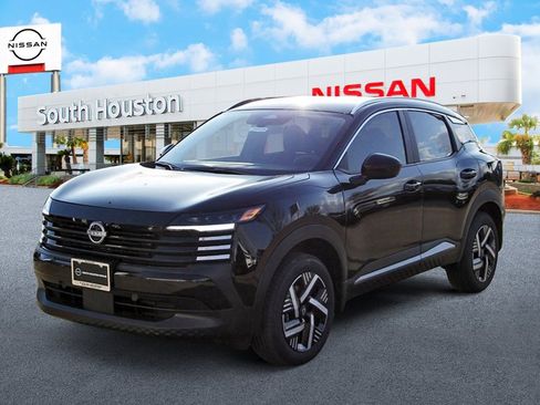 New 2026 Nissan Kicks SV image 2