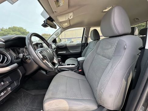 Used 2023 Toyota Tacoma SR5 RWD image 26