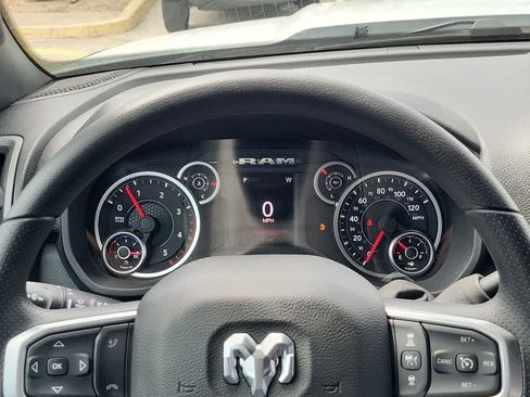 New 2026 RAM 2500 Tradesman AWD/4WD image 26
