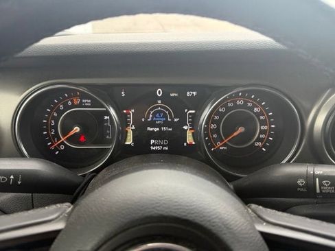 Used 2021 Jeep Gladiator Sport AWD/4WD image 28