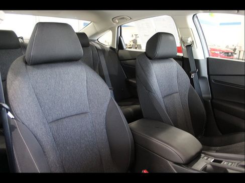 Certified 2025 Honda Accord SE image 24