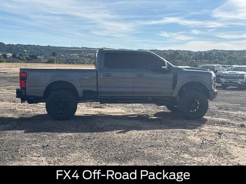 Used 2024 Ford F250 XLT w/ Black Appearance Package AWD/4WD image 7