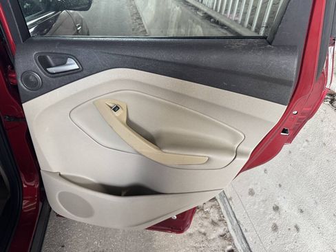 Used 2013 Ford Escape SEL FWD image 21