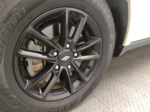 Used 2019 Dodge Journey SE w/ Connectivity Group FWD image 31