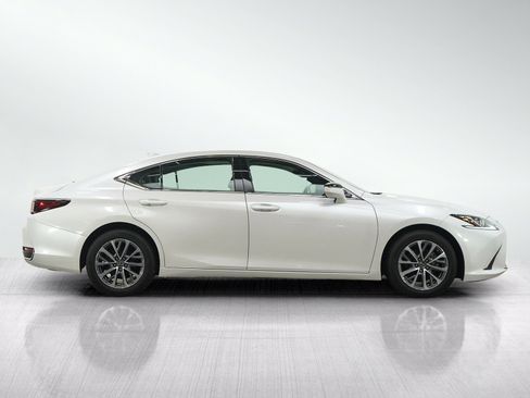 Used 2022 Lexus ES 250 w/ Premium Package AWD/4WD image 6