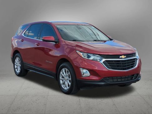 Used 2019 Chevrolet Equinox LT w/ Driver Convenience Package image 8