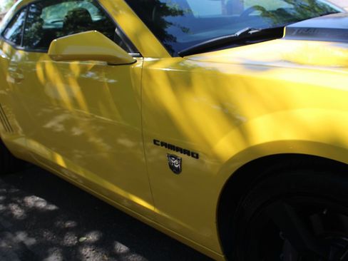 Used 2010 Chevrolet Camaro SS w/ RS Package RWD image 34