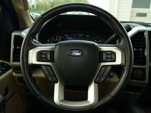 Used 2019 Ford F250 Lariat w/ Lariat Ultimate Package image 12