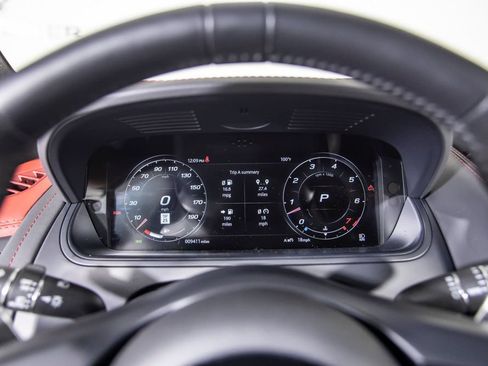 Used 2024 Jaguar F-TYPE R AWD/4WD image 23