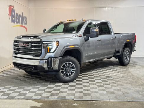 New 2026 GMC Sierra 2500 SLT w/ SLT Convenience Package AWD/4WD image 2