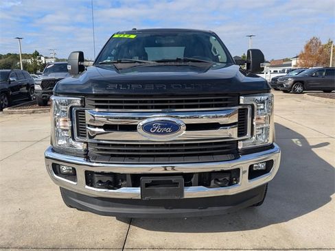 Used 2018 Ford F250 XLT w/ XLT Value Package image 8