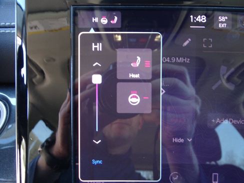 Used 2022 Jeep Grand Cherokee Laredo w/ Luxury Tech Group I image 30