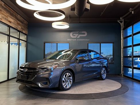 Used 2024 Subaru Legacy Limited image 7