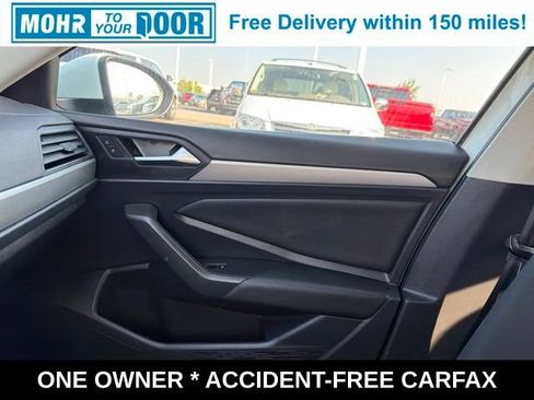 Used 2021 Volkswagen Jetta R-Line FWD image 28