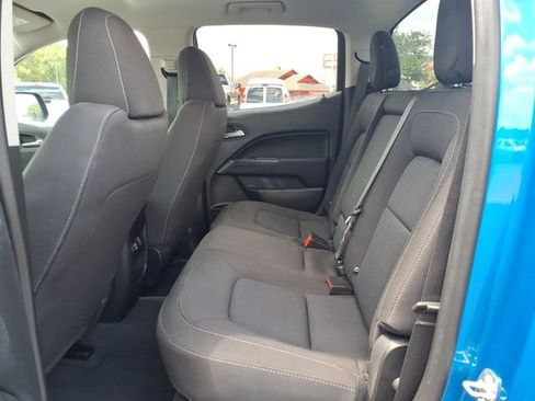 Used 2022 Chevrolet Colorado LT RWD image 18