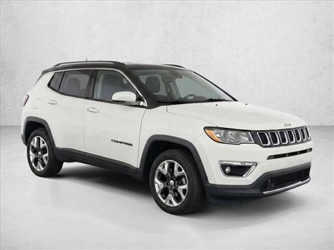 Used 2019 Jeep Compass Limited w/ Advanced Safety Group FWD image 3