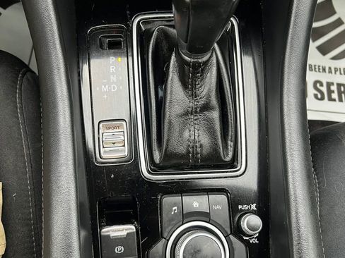 Used 2018 MAZDA MAZDA6 Sport FWD image 19
