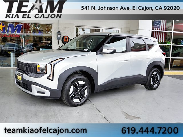 New 2027 Kia Seltos LX FWD image 5