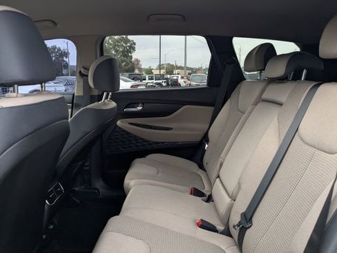 Used 2022 Hyundai Santa Fe SEL image 13