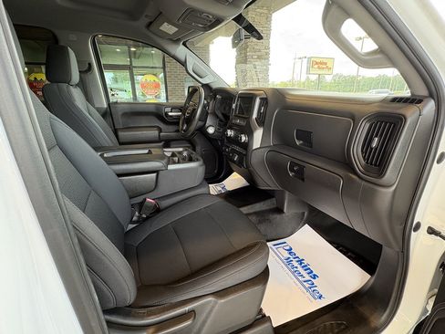 Used 2019 GMC Sierra 1500 4x4 Crew Cab w/ Convenience Package image 23
