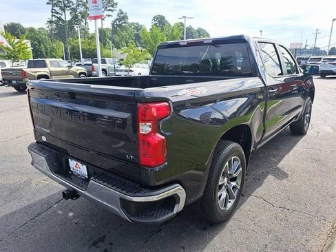 Used 2024 Chevrolet Silverado 1500 LT AWD/4WD image 8