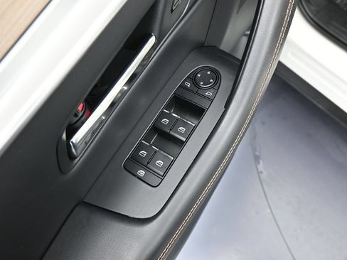 Used 2025 MAZDA CX-90 Plug-In Hybrid w/Premium Sport AWD/4WD image 15