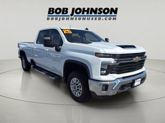 Used 2025 Chevrolet Silverado 2500 LT w/ Convenience Package AWD/4WD video 1