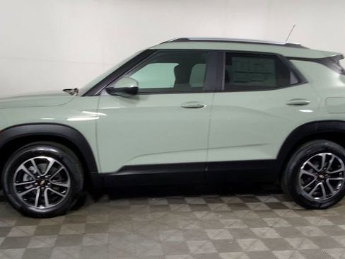 New 2026 Chevrolet TrailBlazer LT w/ Convenience Package image 5