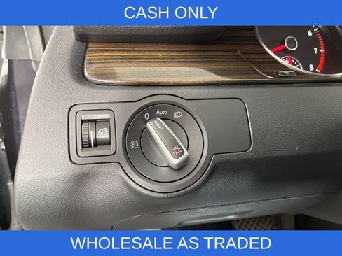 Used 2013 Volkswagen CC Lux image 27