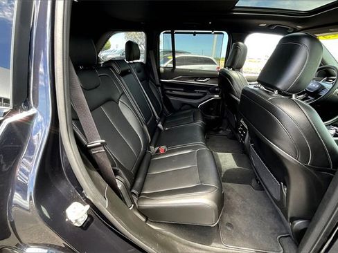 Used 2025 Jeep Grand Cherokee Limited 4xe image 29