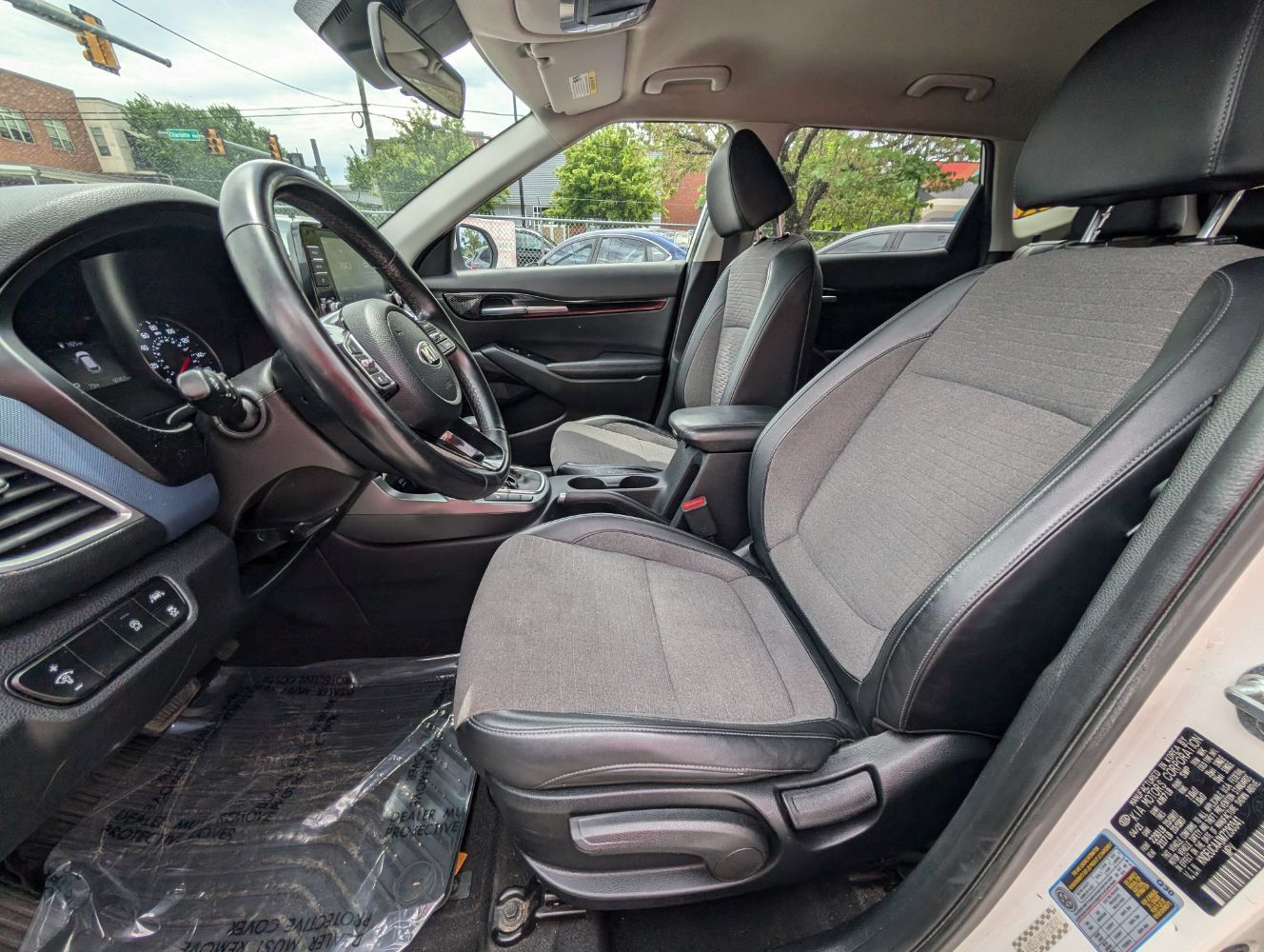 Used 2021 Kia Seltos S AWD/4WD image 15
