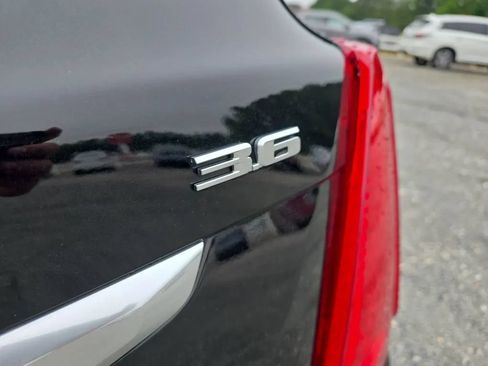 Used 2019 Cadillac XT5 Luxury FWD image 12
