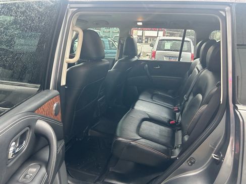 Used 2020 Nissan Armada SL w/ Premium Package image 23