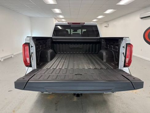New 2026 GMC Sierra 1500 SLT w/ SLT Premium Plus Package AWD/4WD image 8