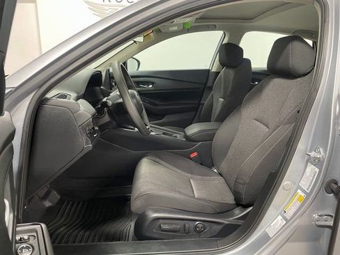 Used 2023 Honda Accord EX image 11