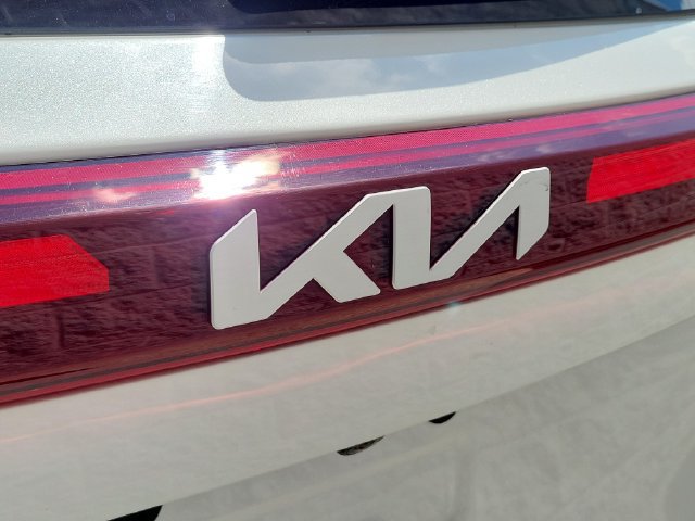 Used 2024 Kia Seltos S AWD/4WD image 6