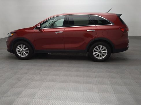 Used 2019 Kia Sorento FWD V6 image 3