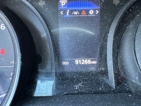 Used 2023 Toyota Camry SE w/ Protection Package (Q2) (TMS) image 10