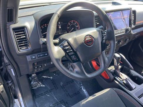 Certified 2023 Nissan Frontier PRO-4X w/ Technology Package AWD/4WD image 9