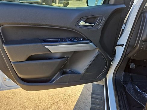 Used 2021 Chevrolet Colorado LT w/ Safety Package image 13
